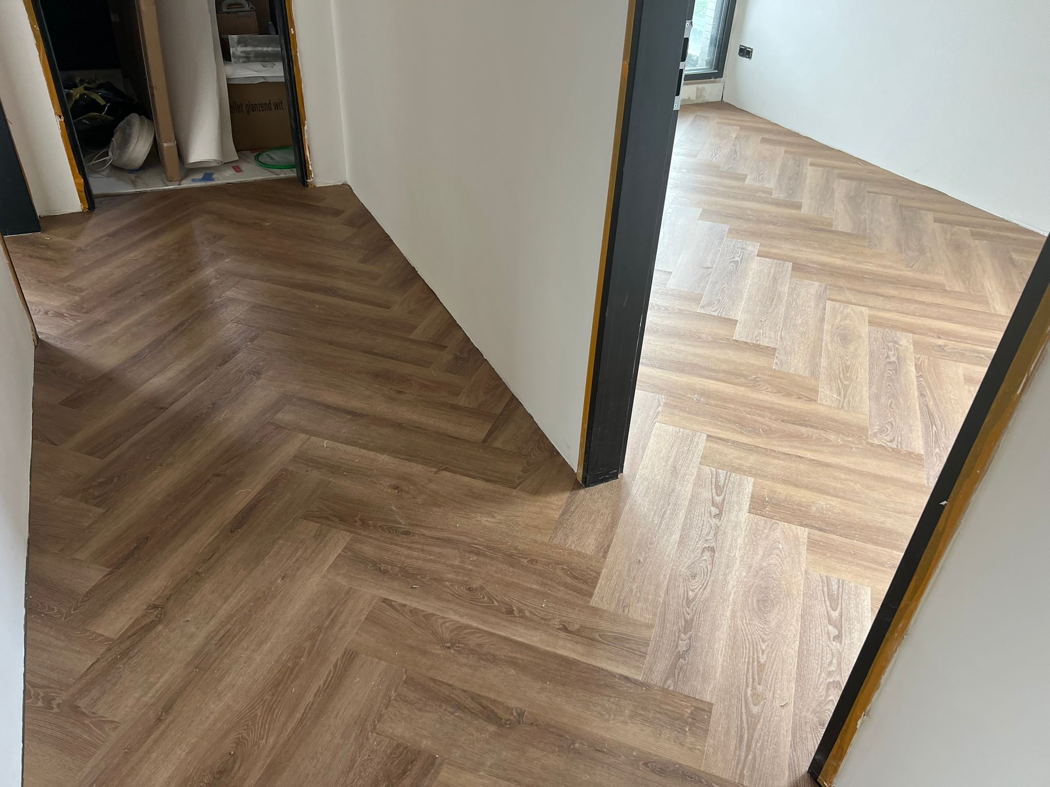 Luxury click-PVC floor in modern home